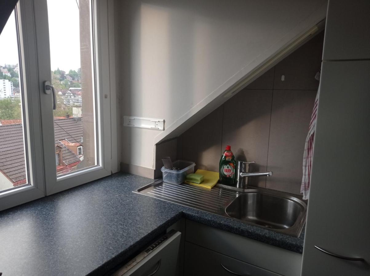 Gemuetliche Dachwohnung Alloggio in famiglia *